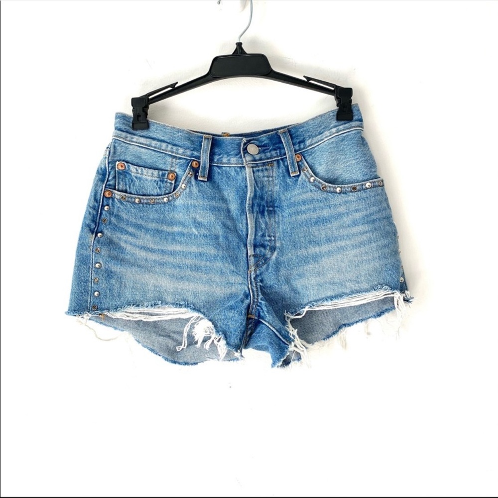 Levis 501 Bling Cut-Off Jean Denim Shorts stud 26